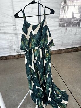 SHEIN Green Tropical Leaf Slip Dress on Cream